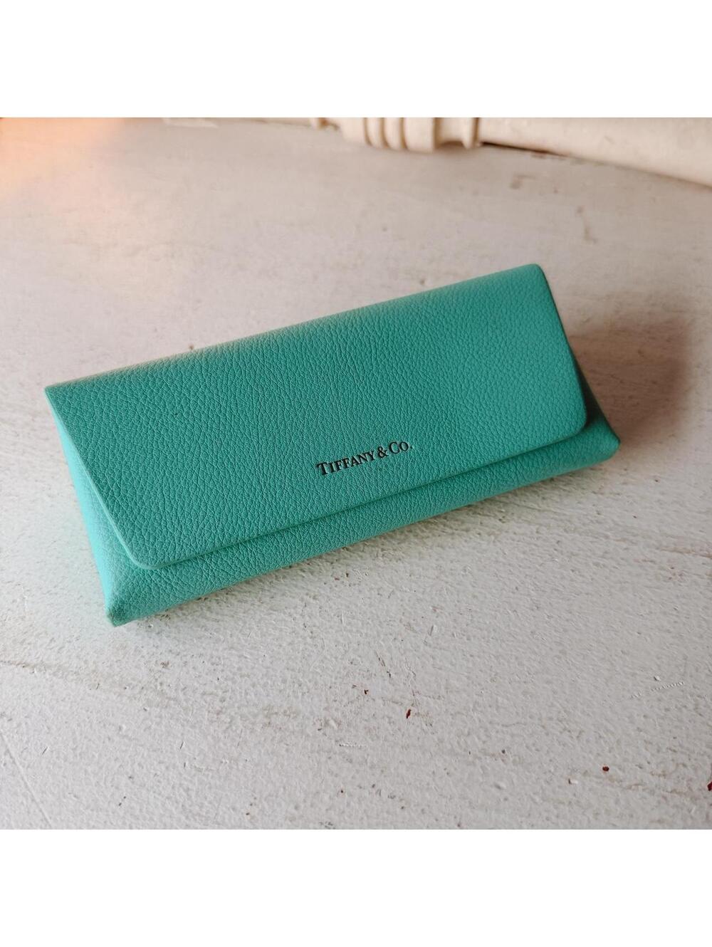 Tiffany and Co. turquoise glasses case